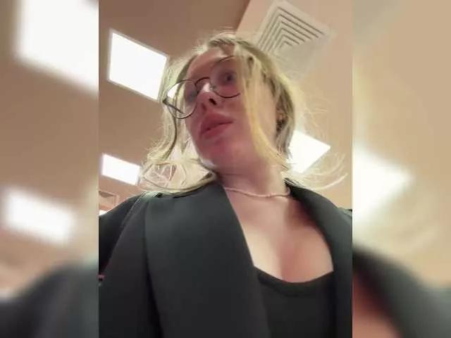 Freechat Likachkaa on BongaCams