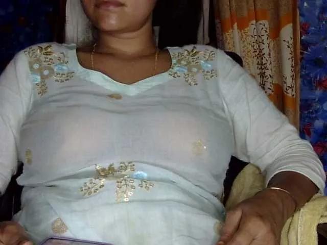 Offline lima11 on BongaCams