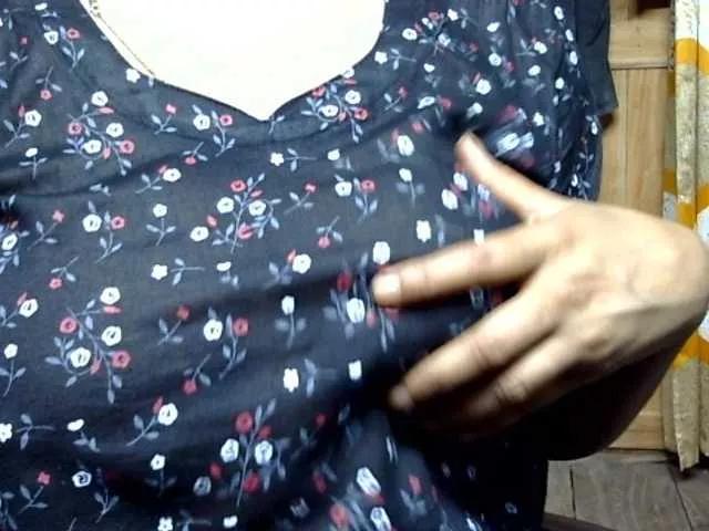 Offline lima11 on BongaCams