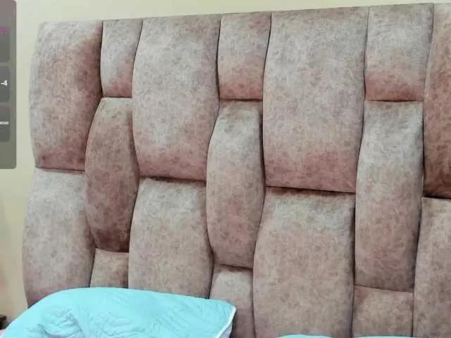 Offline LindayTaylor on BongaCams