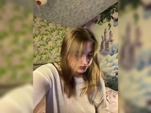 Offline little-devil on BongaCams