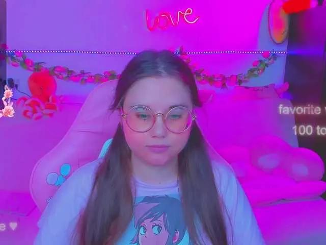 Offline LittleKitsune on BongaCams