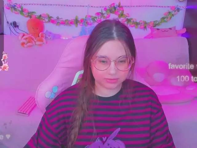 Offline LittleKitsune on BongaCams
