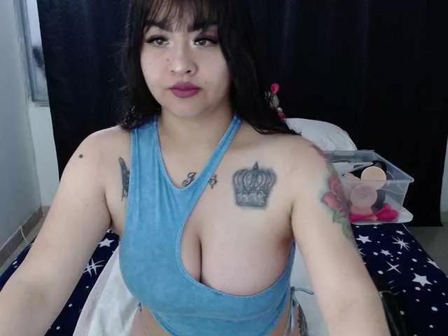 Offline Lizhot2305 on BongaCams