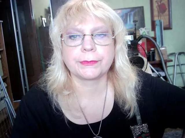 Offline LOLA88888 on BongaCams
