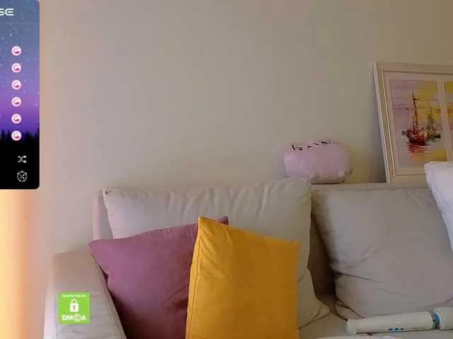 Offline LoveLama on BongaCams