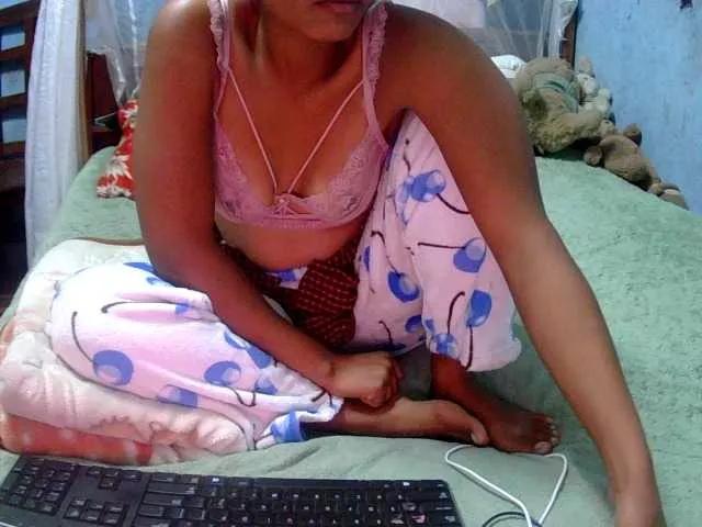 Offline LoveSexx23 on BongaCams