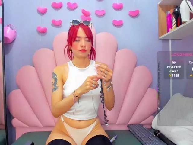 Freechat LucyMiller on BongaCams