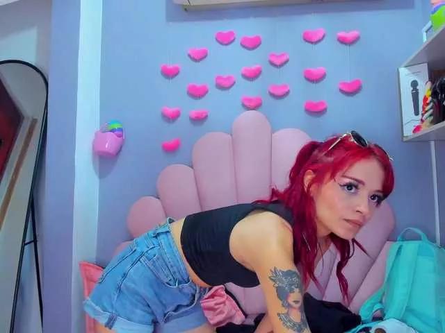 Freechat LucyMiller on BongaCams