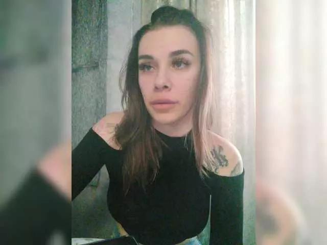 Freechat MaidenCrystal on BongaCams
