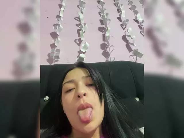 Offline Majo-melisa on BongaCams