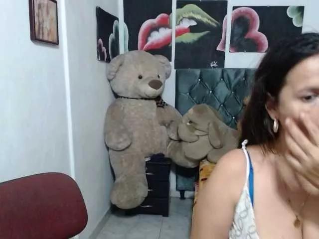 Offline Manazahot99 on BongaCams