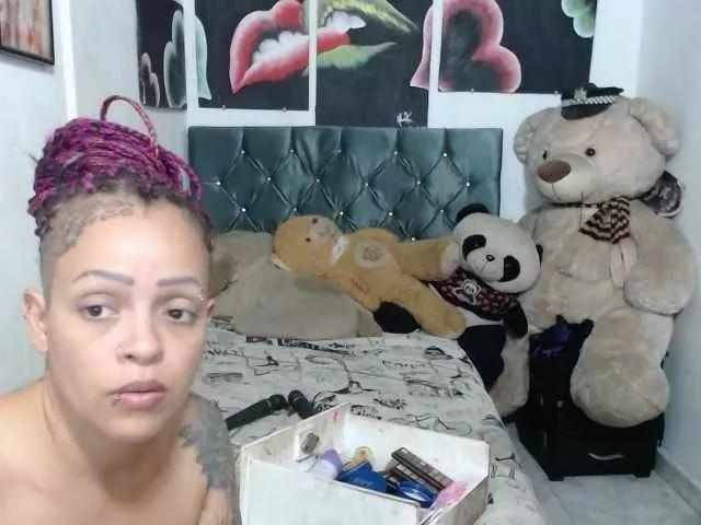 Offline Manazahot99 on BongaCams
