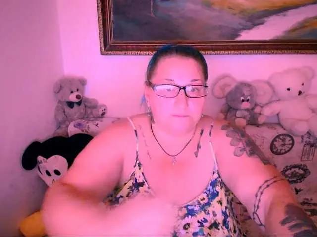 Offline Marryaxx on BongaCams