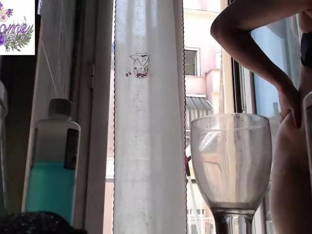 Freechat martachatte19 on BongaCams