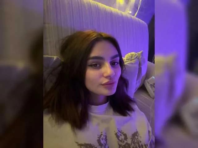 Cute MartRift will spark your desires in a cute live display MartRift from BongaCams