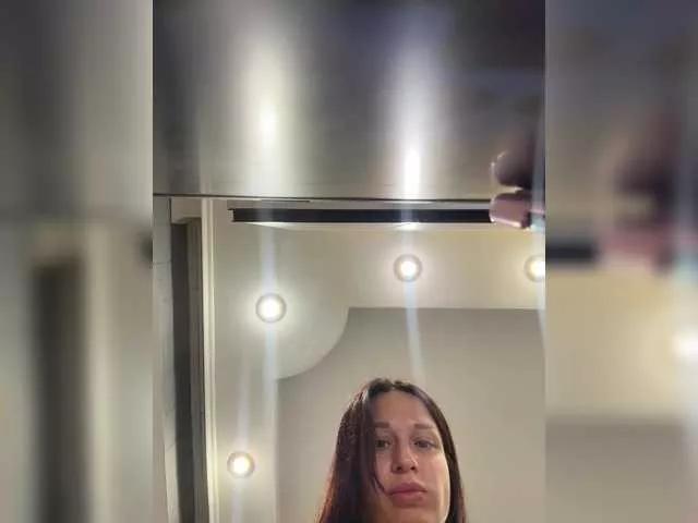 Freechat Maryllove on BongaCams