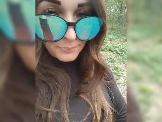 Offline Masya1996 on BongaCams