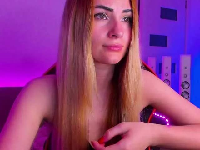 Offline meow on BongaCams