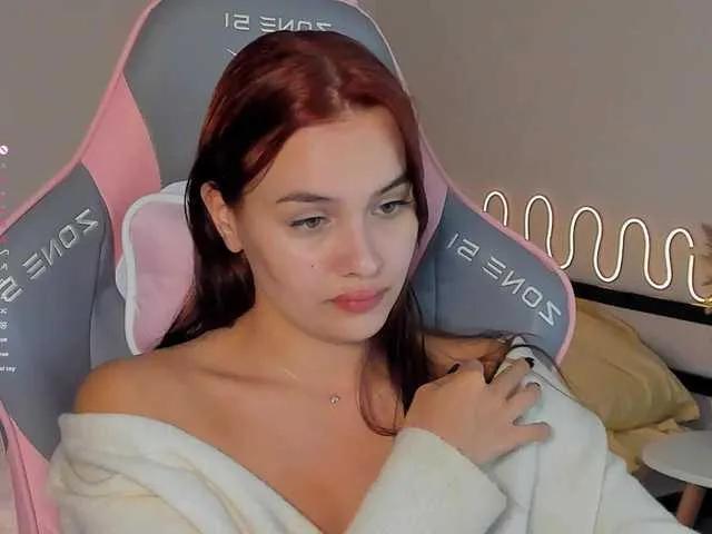 Offline Mia-mit on BongaCams