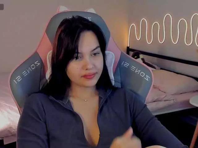 Offline Mia-mit on BongaCams