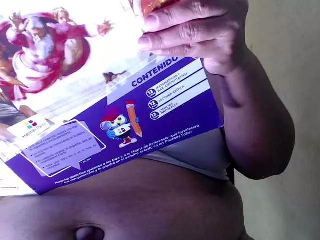 Offline mia-naughty on BongaCams