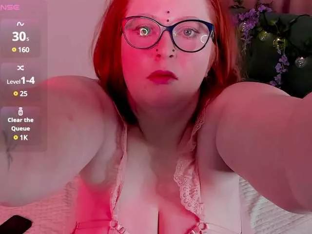 Offline MilanaSkyingg on BongaCams
