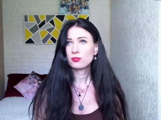 Offline MilfLunna on BongaCams