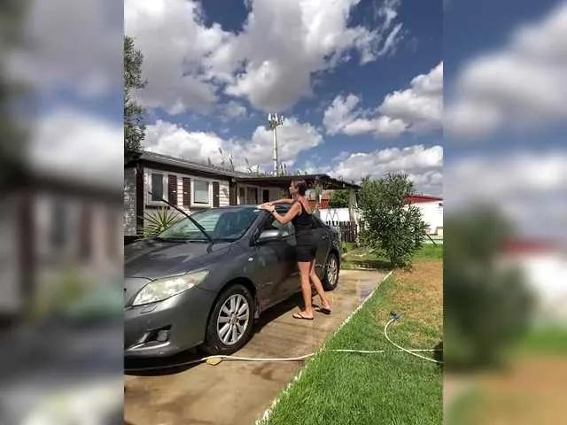 MilkaMilfMilka's avatar