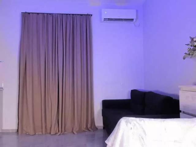 Offline Mishel-Blessing on BongaCams