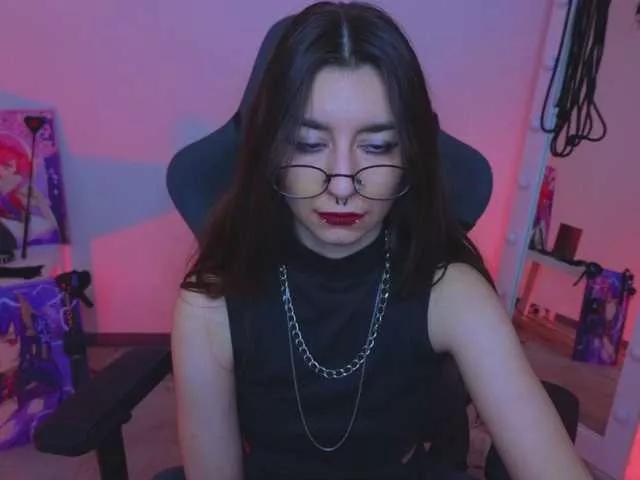 Offline MistressMarcelline on BongaCams