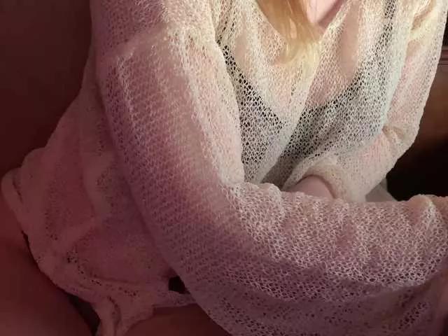 MrsAnna — The perfect mix of tenderness and passion makes me shiver, and I adore when you take control in the most exciting way. Foreplay is my weakness, especially when it's paired with deep looks and wandering hands. 