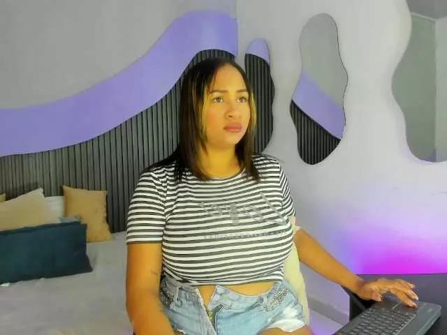 Freechat Nicolle-mariee on BongaCams