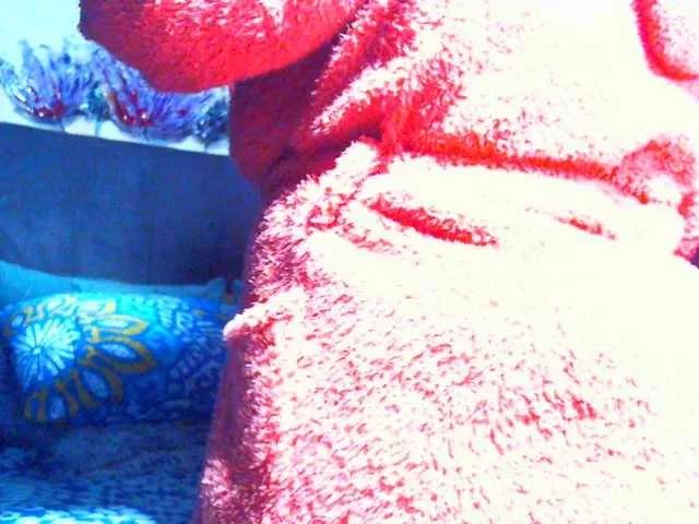Offline PearBlu38 on BongaCams