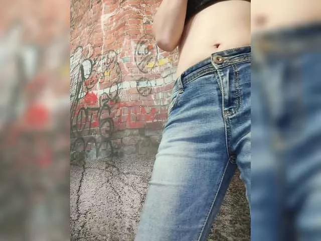 Offline pevicha on BongaCams