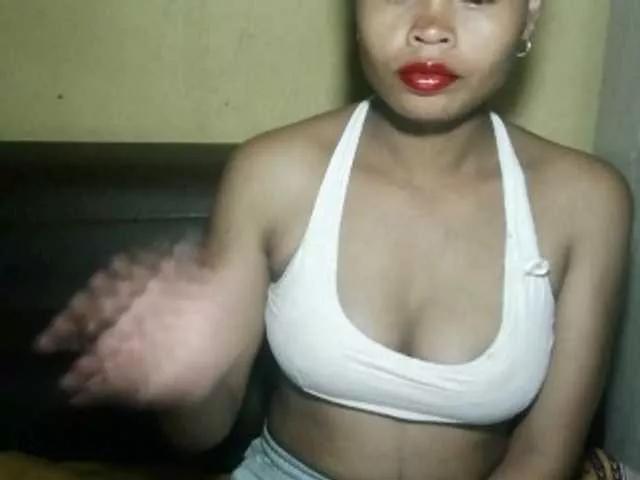 Freechat Pussy01lips on BongaCams