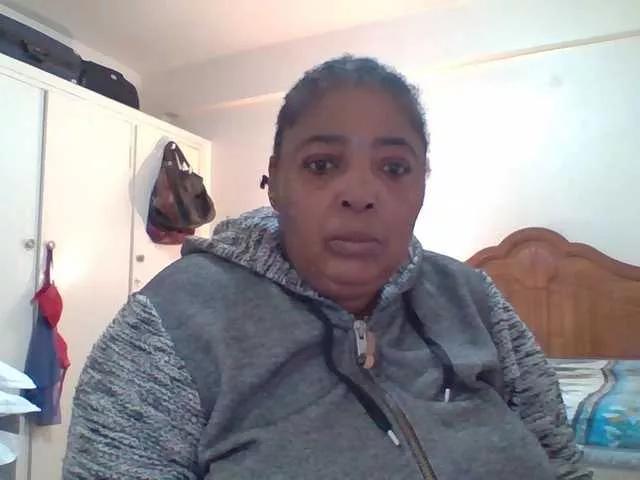 Offline pussylips53 on BongaCams