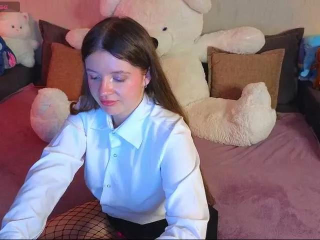Offline RosalineLov on BongaCams