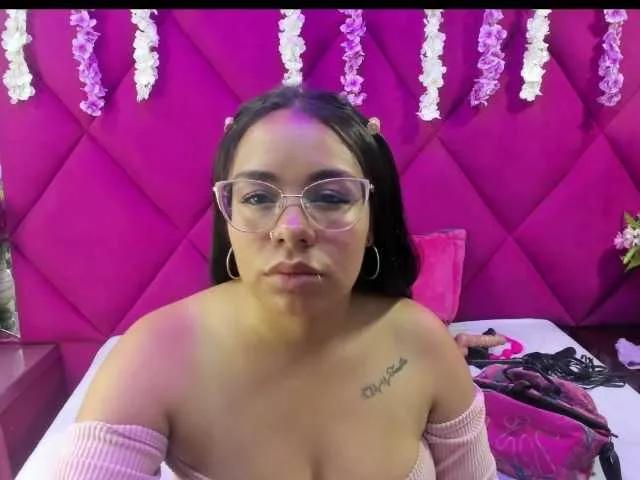 Offline RossiVioleta on BongaCams