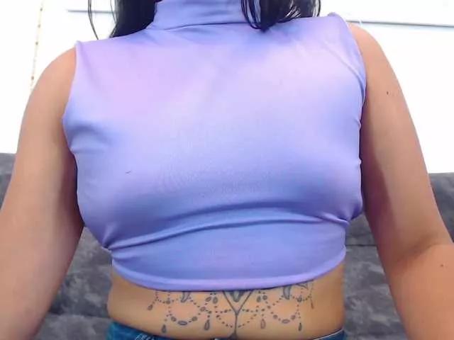 Freechat scarlet-jones on BongaCams