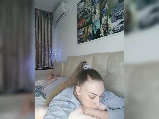 Offline Schumaxer777 on BongaCams