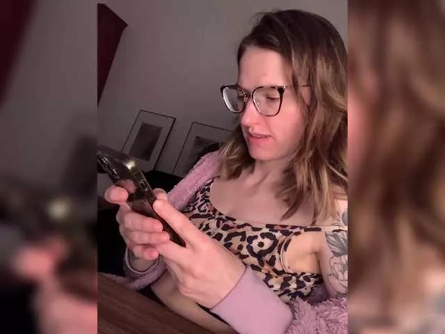 Offline Sexy-Sweets on BongaCams