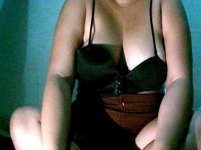 Sizzlinghotpussy — Talk naughty