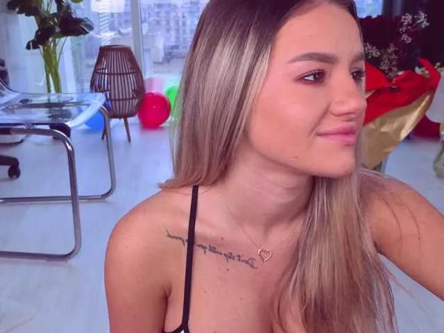 Offline SpoilM3Mor3 on BongaCams
