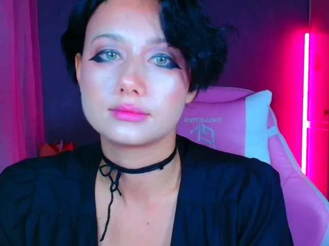 BongaCams stawbarynut is Freechat stawbarynut — generous men showering me with tokens, very moisturizing