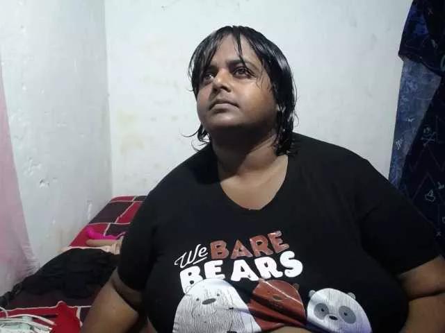 Offline SusanaEshwar on BongaCams