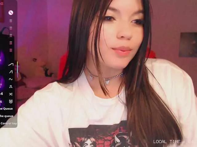Offline Sweet-emily1 on BongaCams