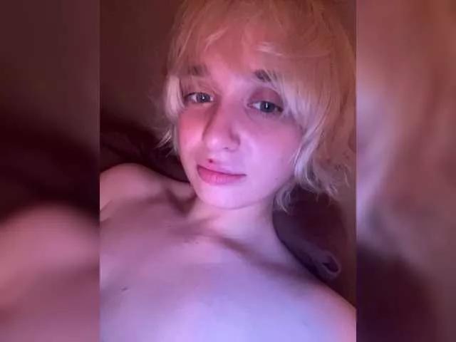 Offline tamagotchigirl on BongaCams