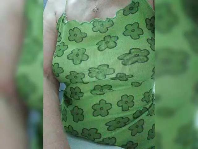 Offline Tata42 on BongaCams