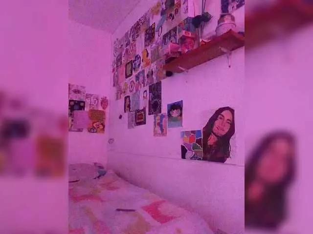 Offline theplayful on BongaCams